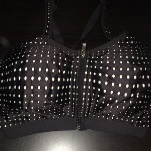 Vs sports bra